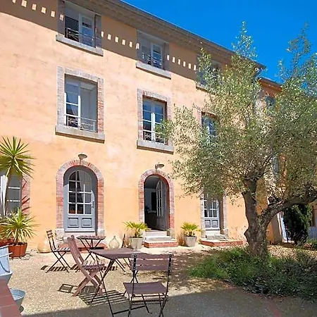 Guest house La Maison Vieille Maison D'Hotes & Gites Carcassonne
