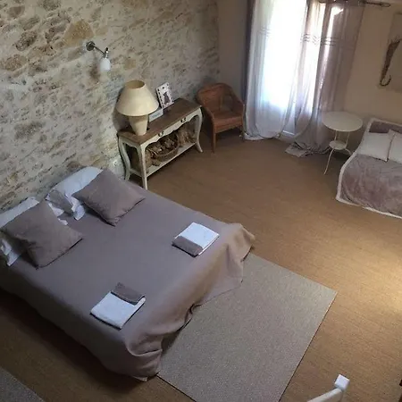 La Maison Vieille & Vendégház