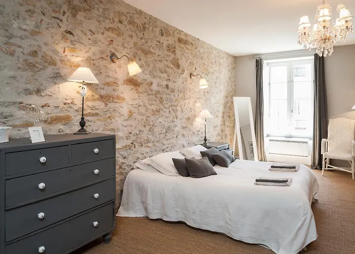 La Maison Vieille & 3*