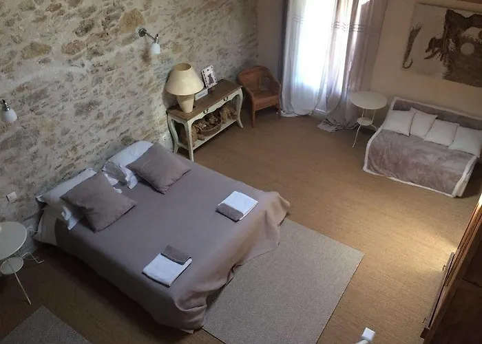 La Maison Vieille & Pensión